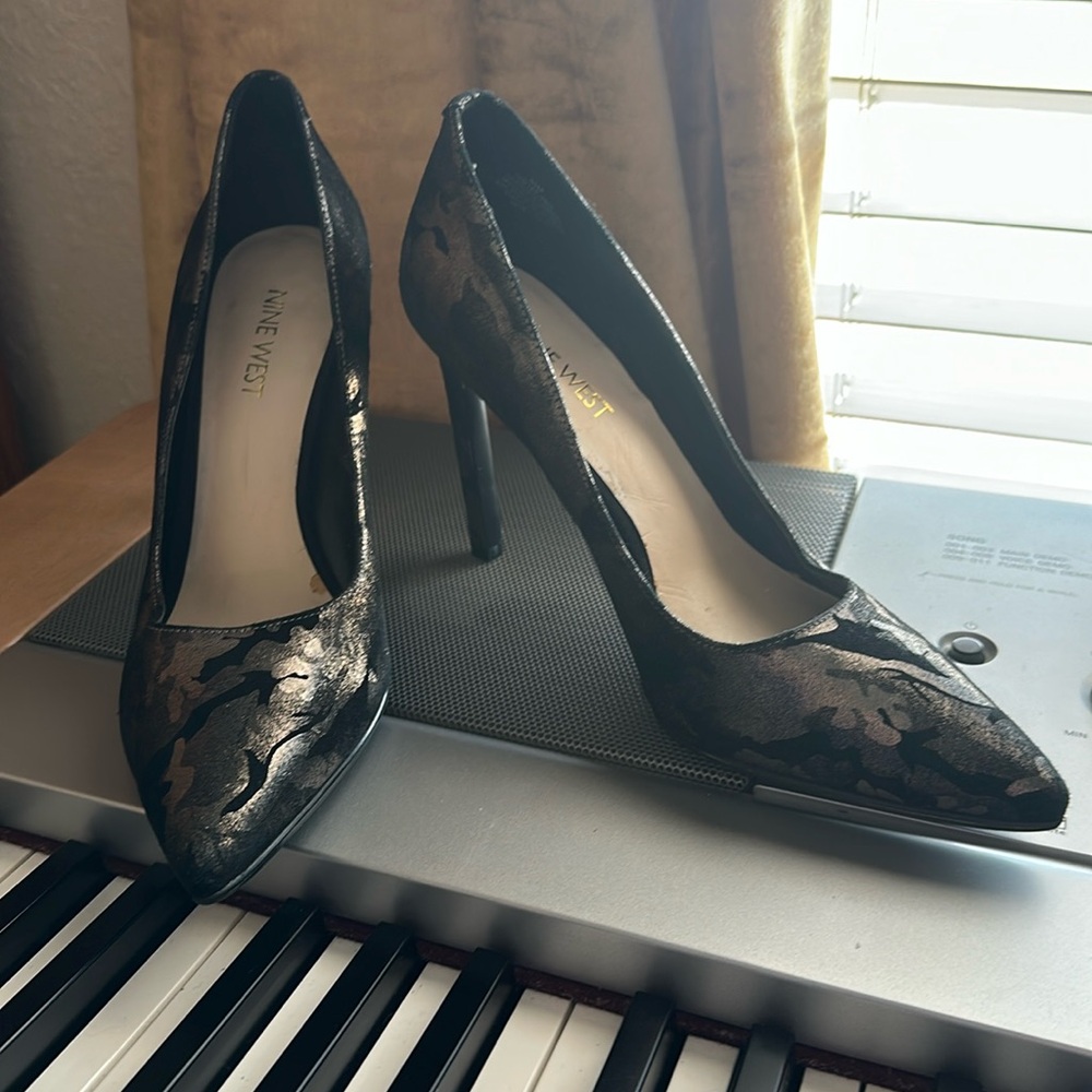 Nine West camo heels